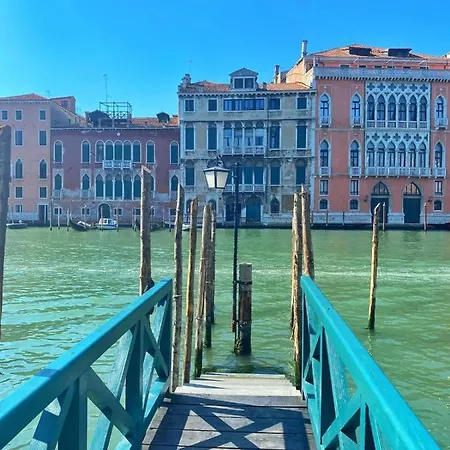 The Glamour Of San Marco Apartamento *